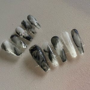Black frost white coffin press on nails